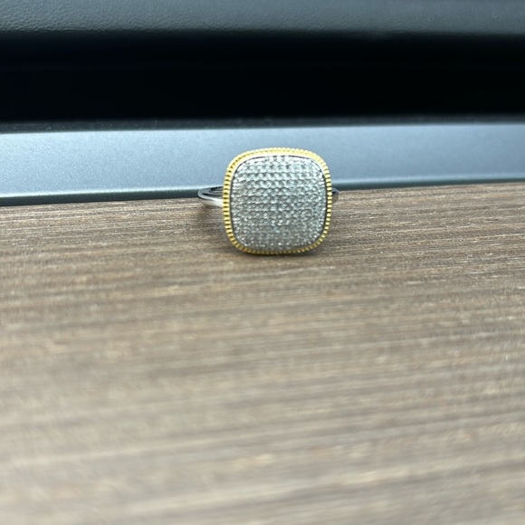 Luxe Bling faux diamonds crystals Sterling silver 18K gold tone cushion  Ring - Picture 1 of 11